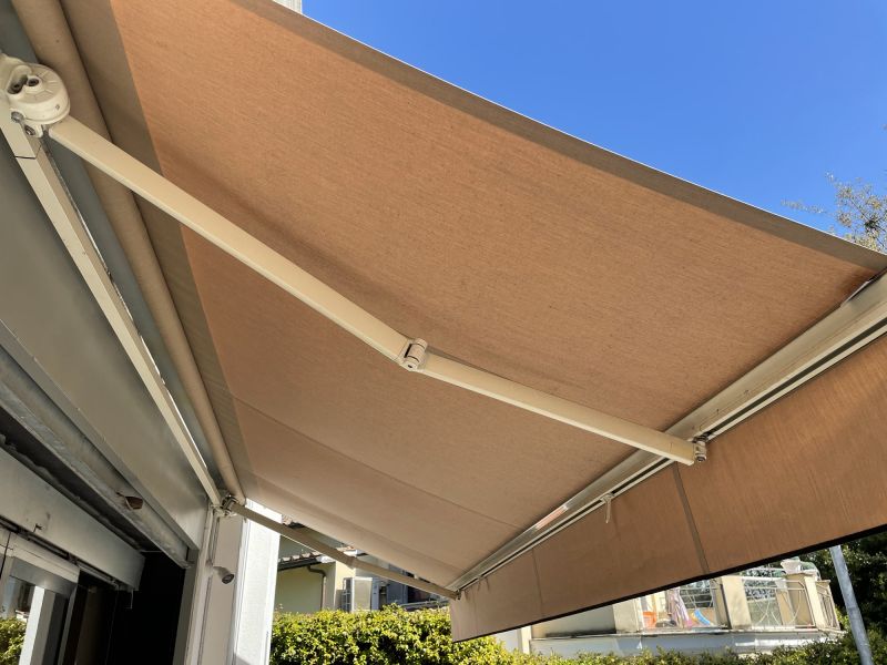 Expert Fabric Awnings Design